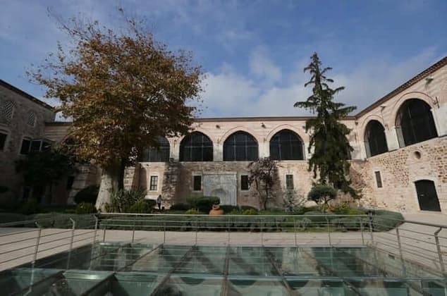Turkish and Islamic Art Museum inner yard